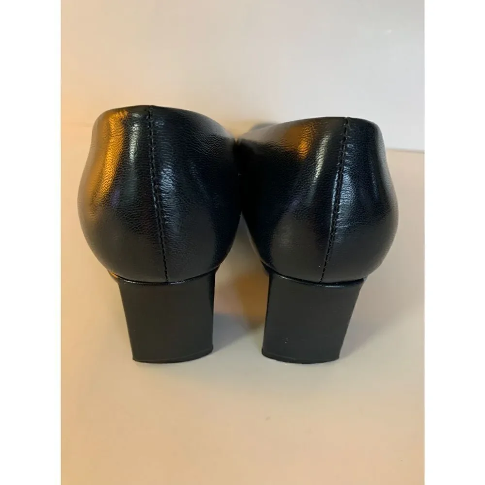 Villager Navy Leather Block Heel Pumps Classic Career Shoes Size 6 M